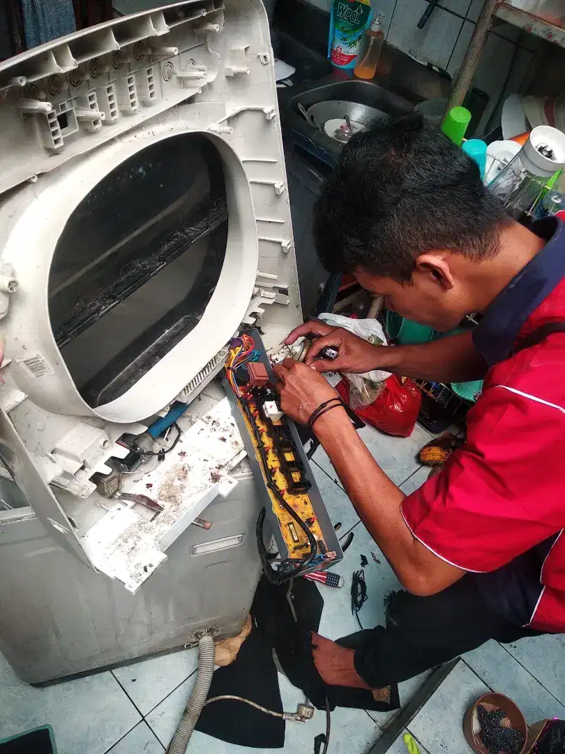 service ac,kulkas,mesin cuci,water heater