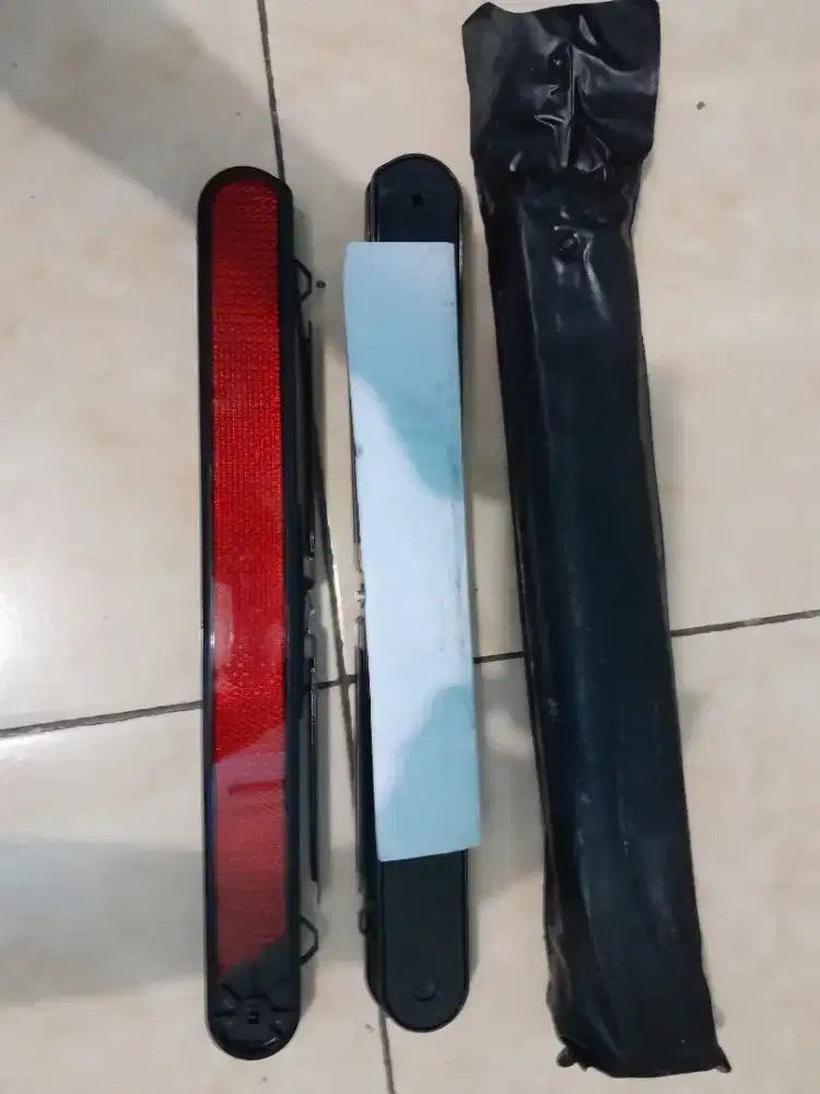 Segitiga pengaman reflektor