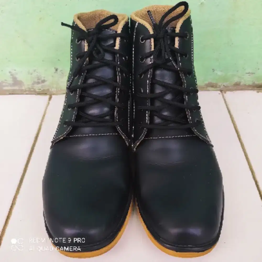 Sepatu Fransisca&renaldy size: 42