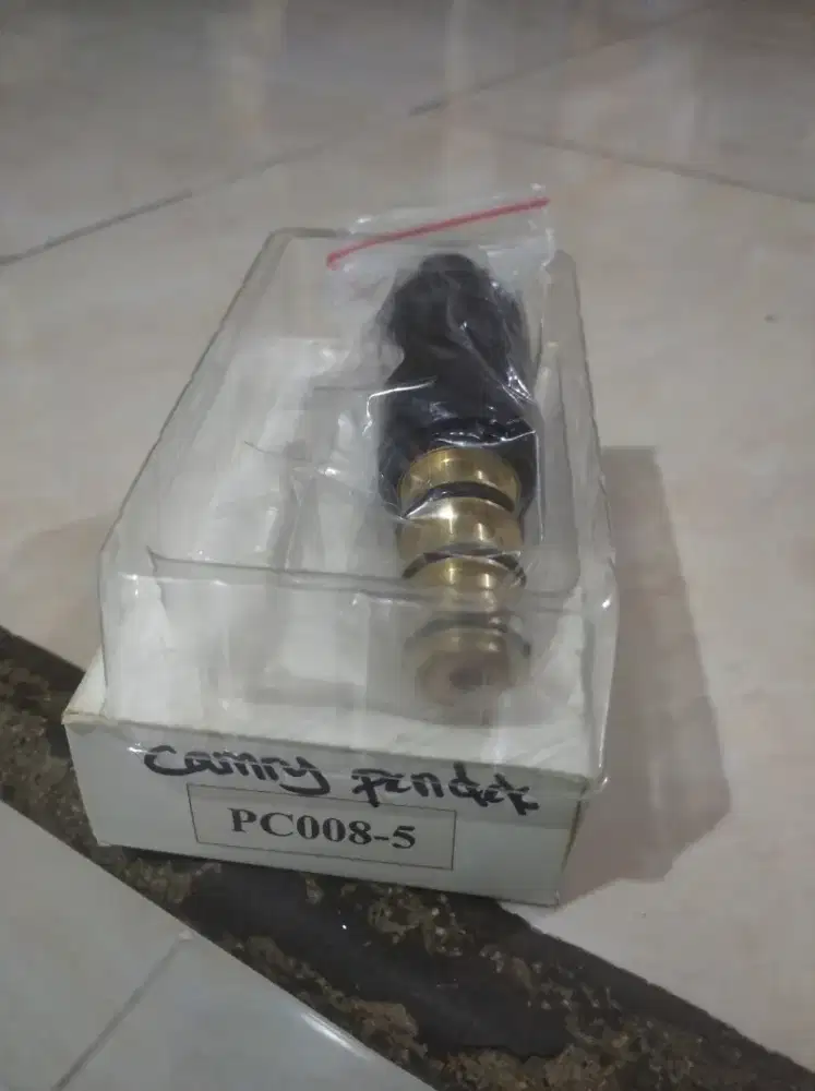 Selenoid Compresor AC Mobil Camry