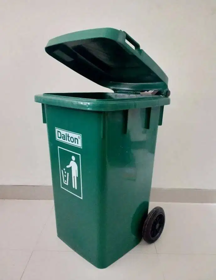 Tempat Sampah Dalton Tempat Sampah Plastik HDPE 100 Liter