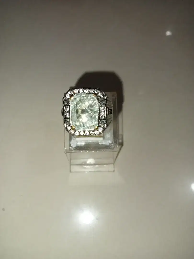 Batu white topaz EST.5 crat