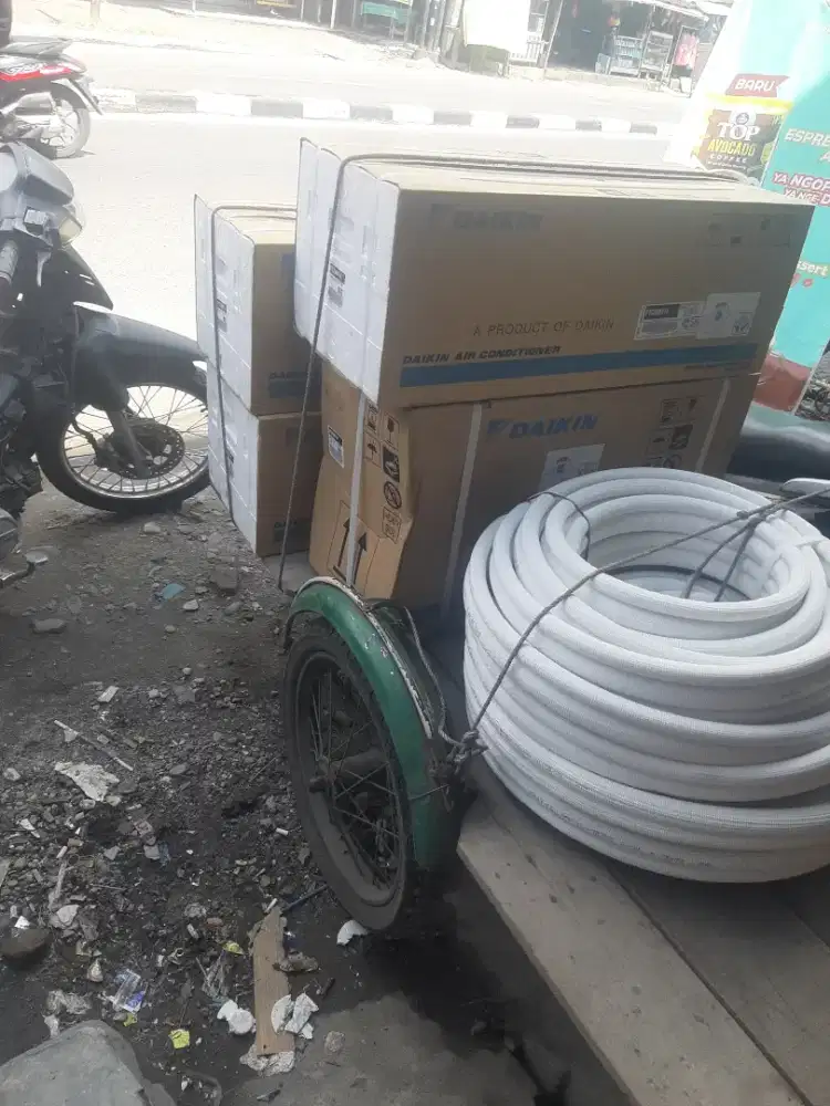 Bongkar pasang AC rumah dan kantor + service