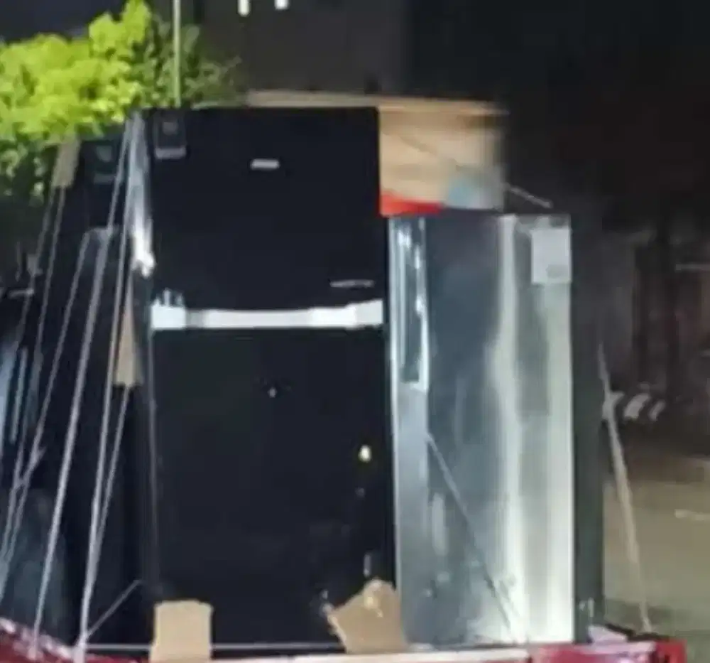 Menerima barang bekas elektronik