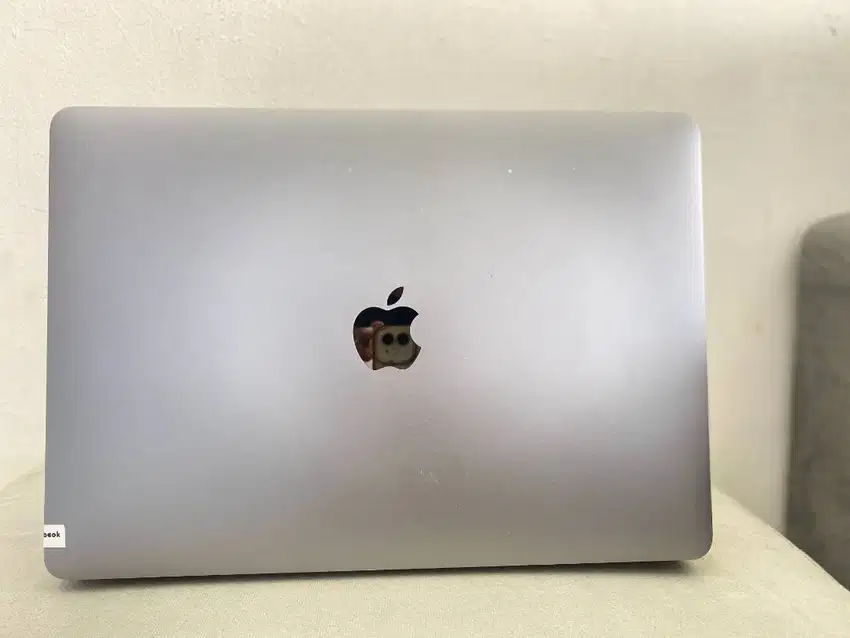 MACBOOK AIR 2019 13 8/256GB