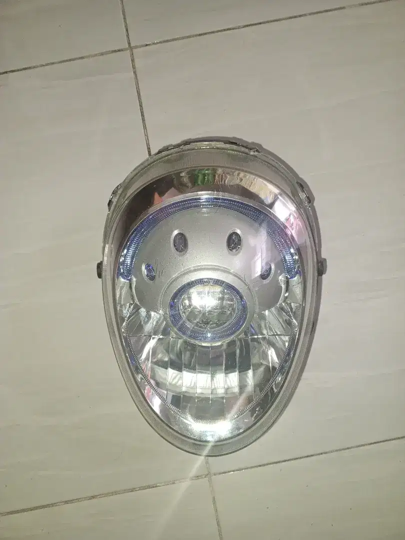 lampu depan Scoopy orisinil