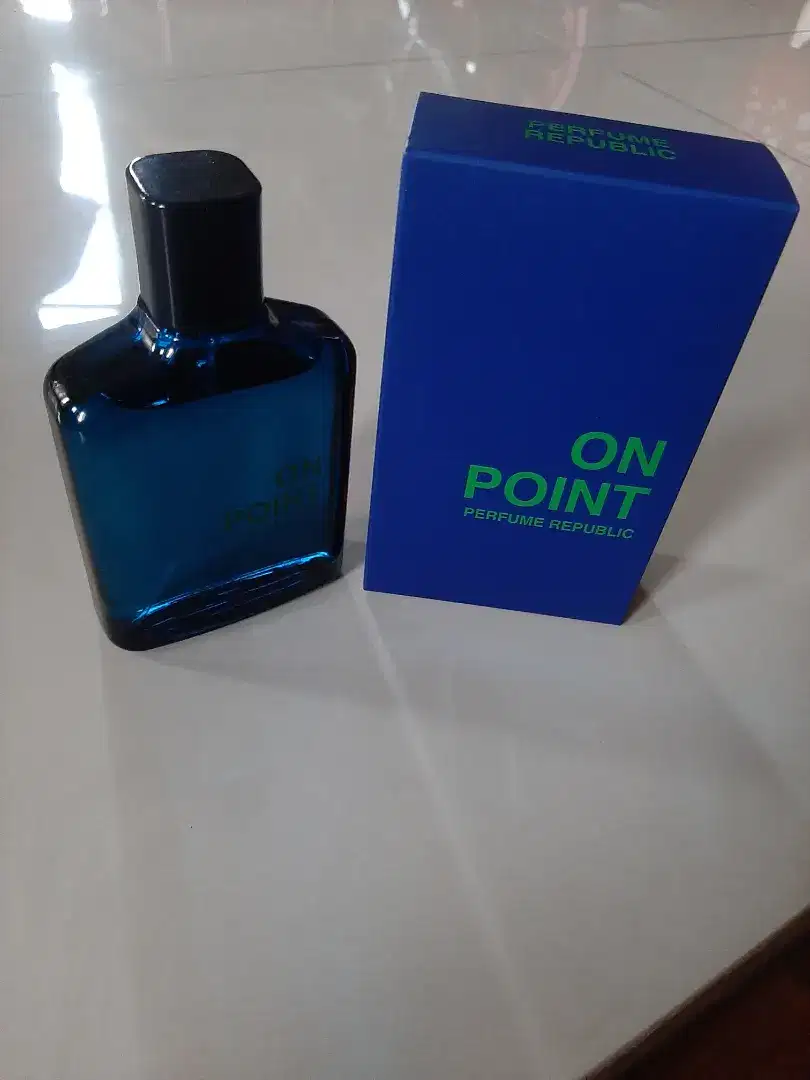 Parfum Republic ON POINT C&F + Box