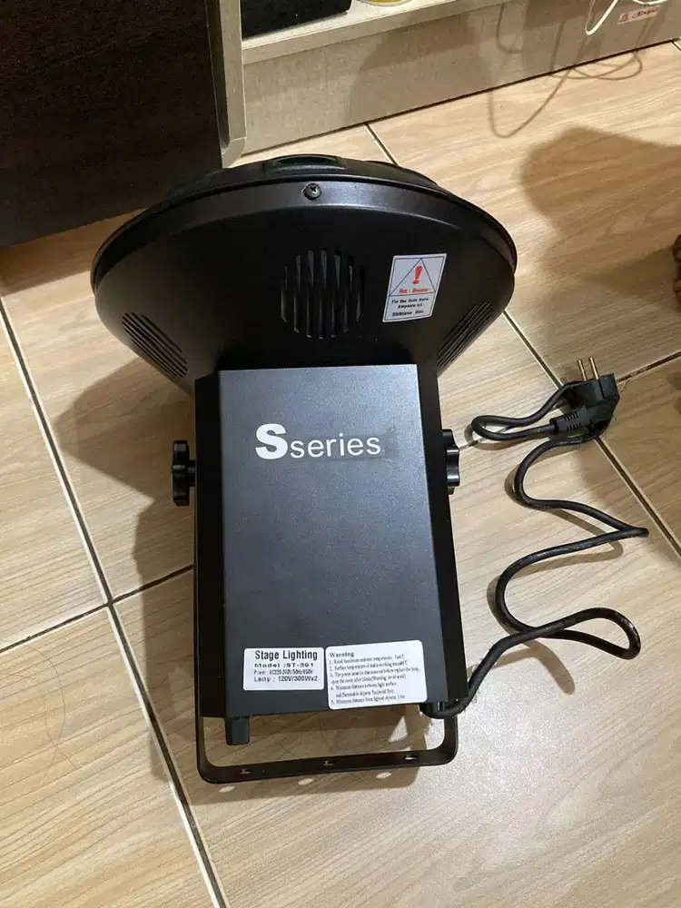 dijual murah lampu disco.harga bs nego yaa