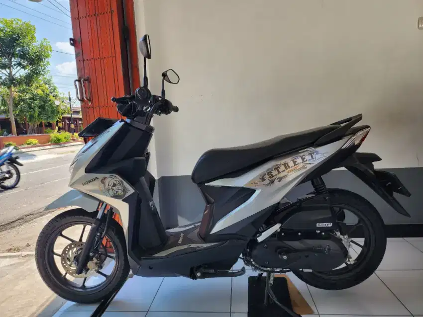 Honda Beat Street FI , Th 2023 , Silver