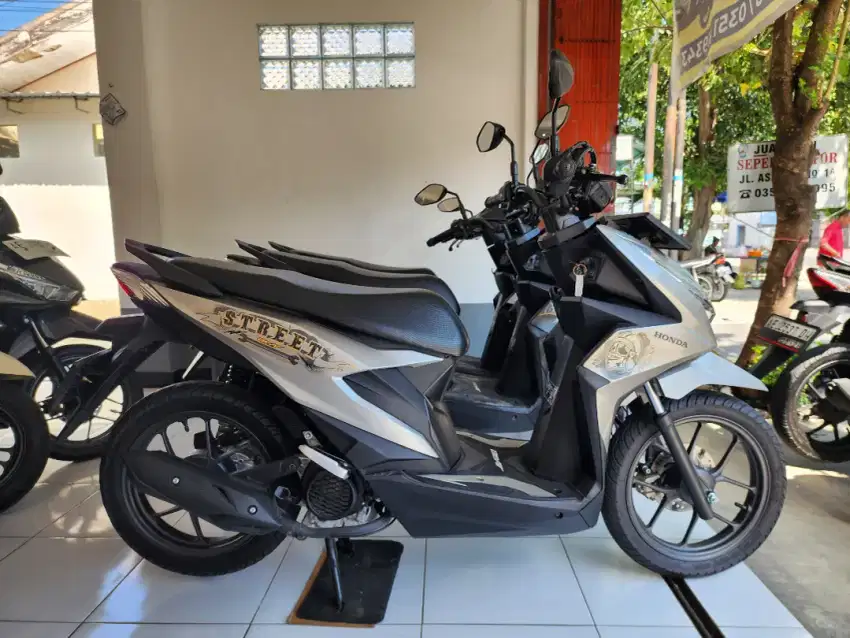 Honda Beat Street FI , TH 2023 , Odo 5000 KM