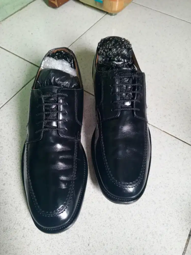 Sepatu Formal Bostonian Kulit size 42/43