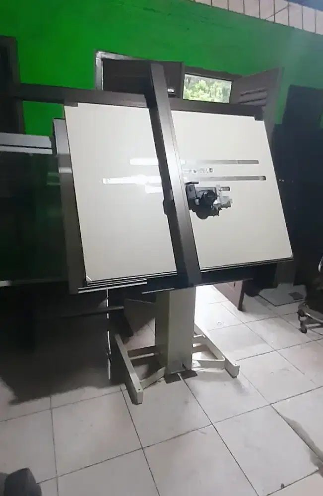 Meja gambar arsitek mutoh