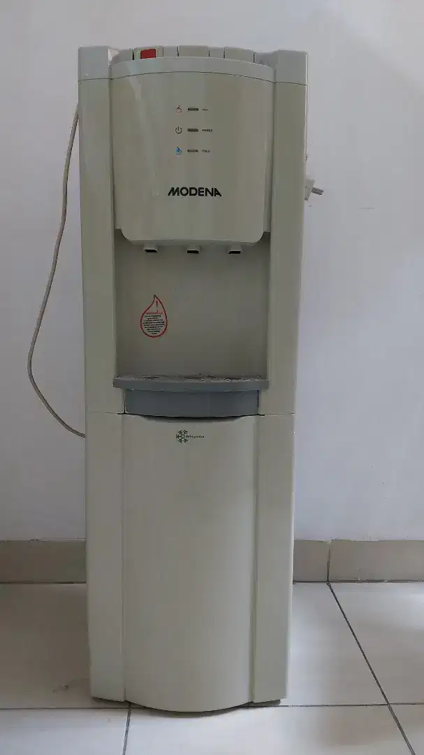 Dispenser Modena with Refrigerator