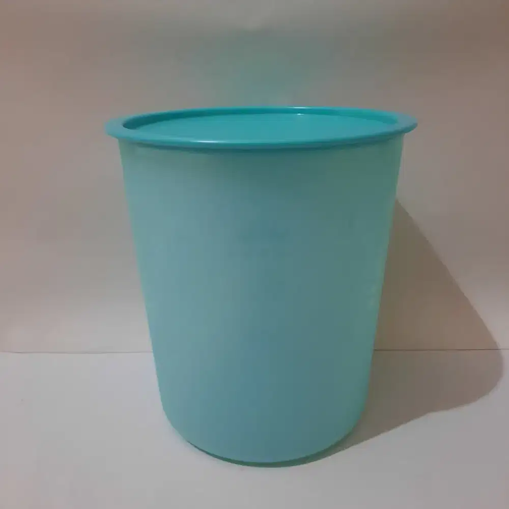 Large Canister/ Toples 4 Liter