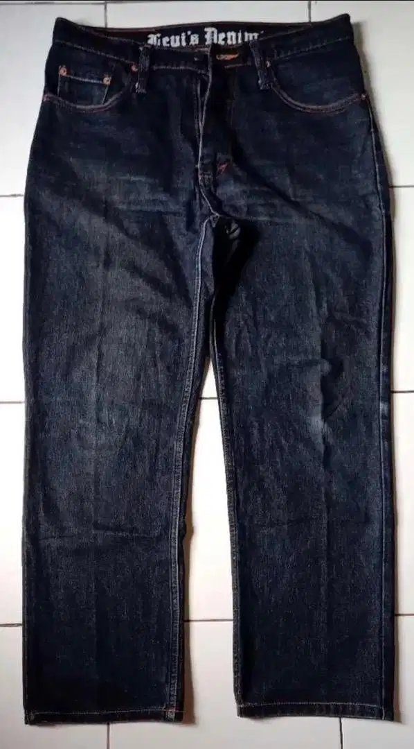 Levis 505 W33 L38