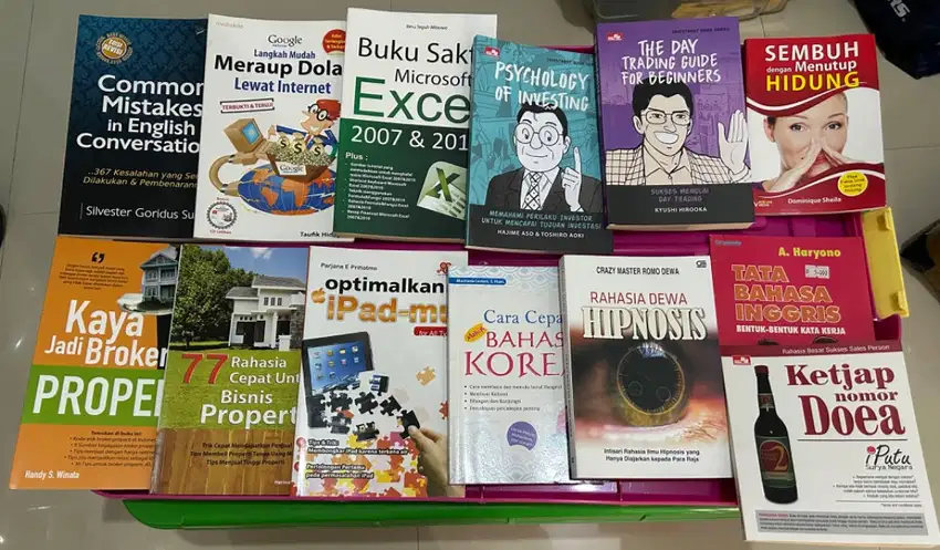 Paket 13 buah buku aneka pengetahuan