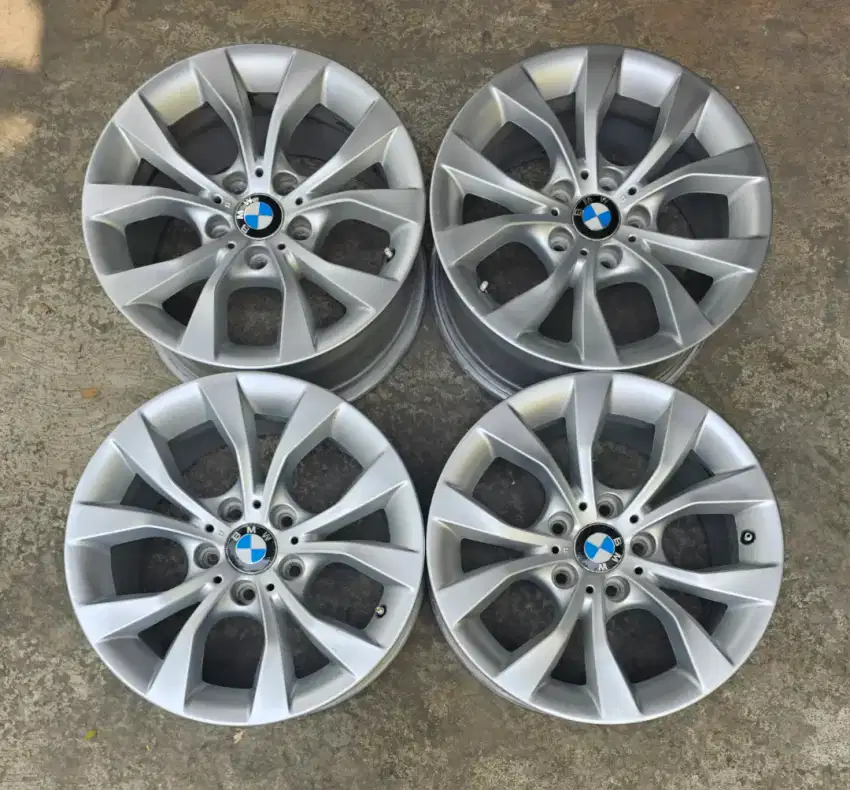 Velg oem bmw x1 ring 17 original