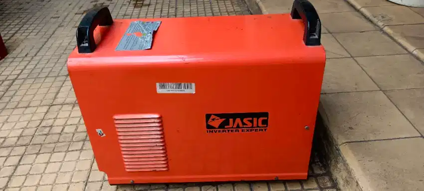 Jasic Inverter Expert Model ARC 400 GEN-IEC974-1