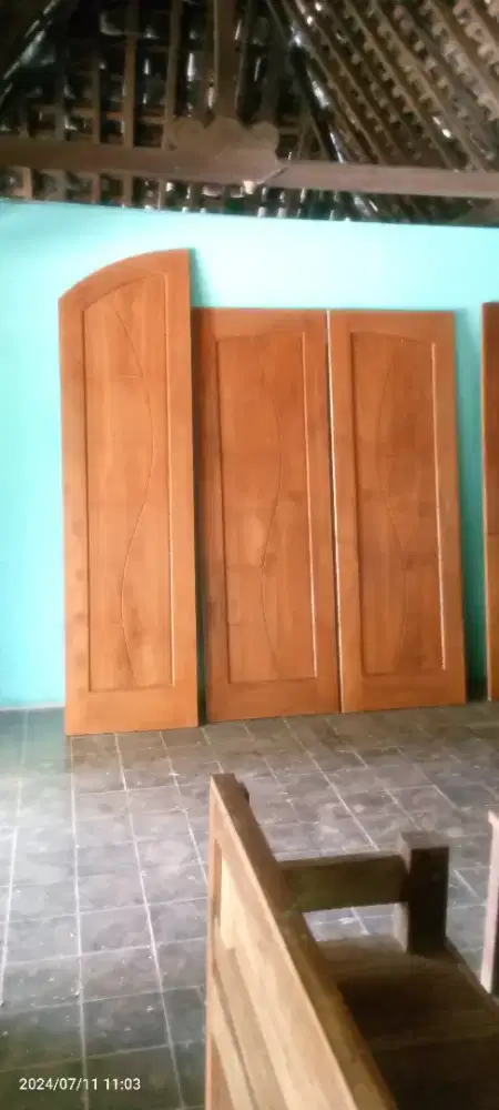 Segala macam furniture