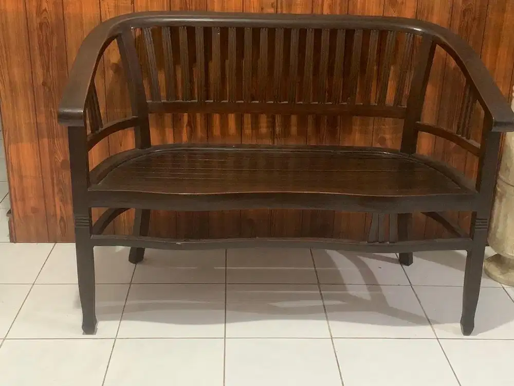 Kursi kayu jati asli