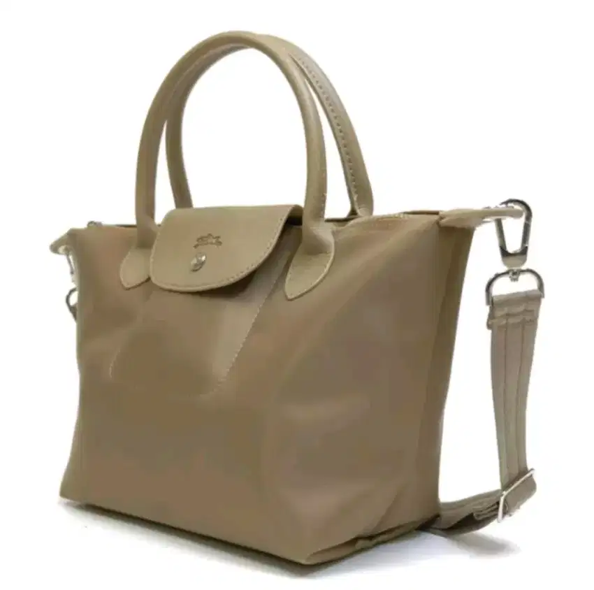Tas Handbag / Selempang wanita terbaru LC 813(M)