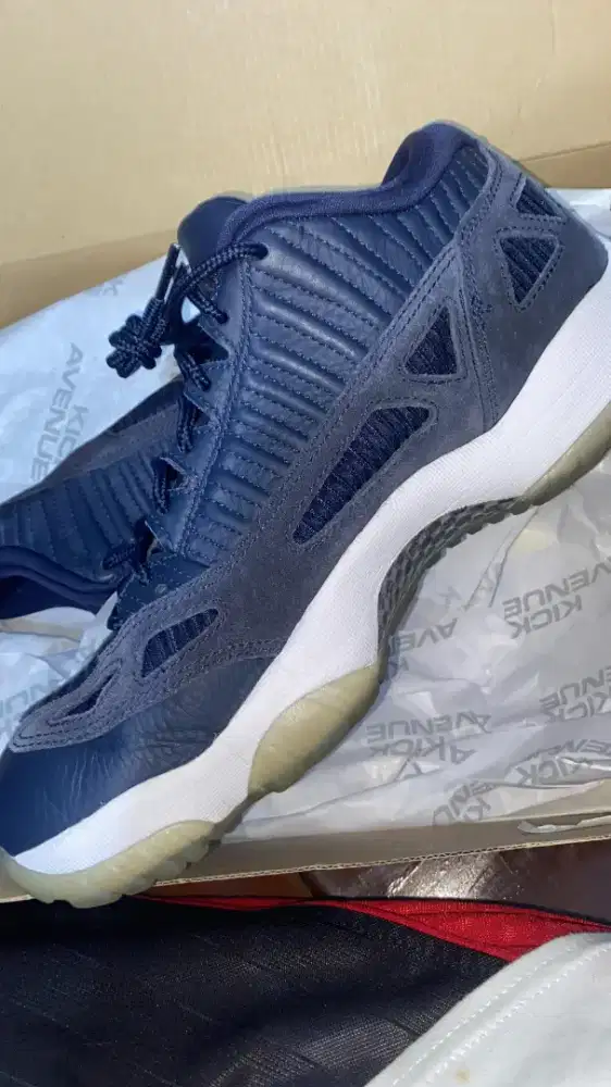 Sepatu Basket Sneakers Air Jordan 11 Retro Low IE Obsidian Original