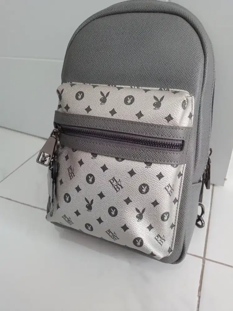 Playboy Logo Crossbody Man Bag silver-grey