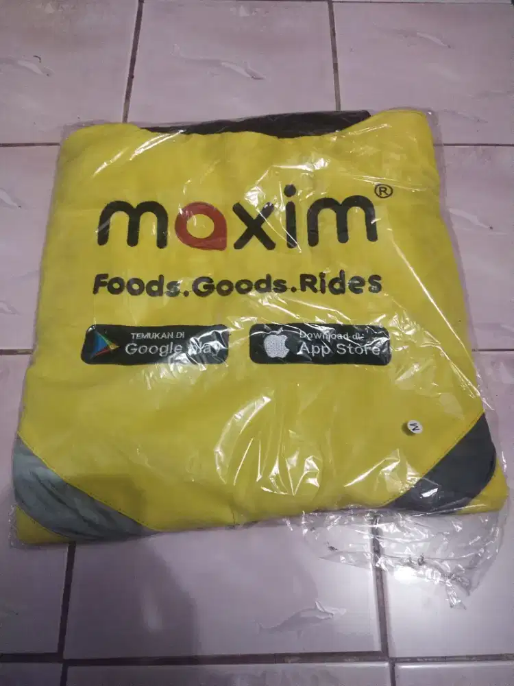 Jaket baru ukuran M
