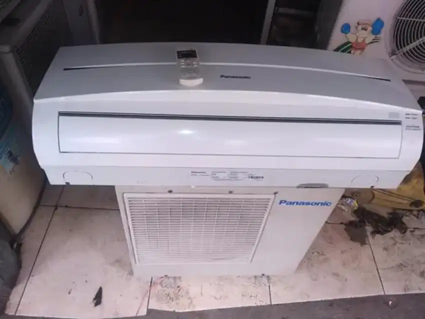 AC Panasonic 1/2pk Second Plus Pasang