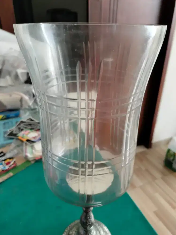 Pajangan Lilin - Glass Candle Holder With Metal Base Silver L,