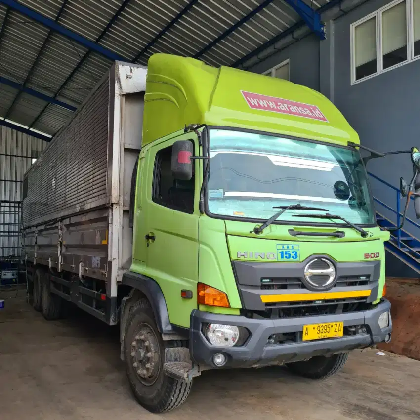 Jasa kirim barang darat truk tronton wingbox max 25 ton