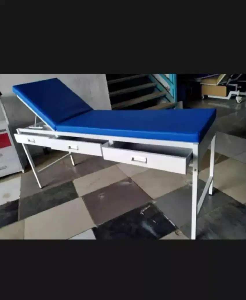 Bed Periksa Pasien 3 Laci | Meja Periksa Pasien 3 Laci Knockdown
