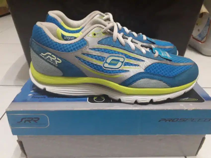 Jual Sepatu Running Sketchers Prospeed