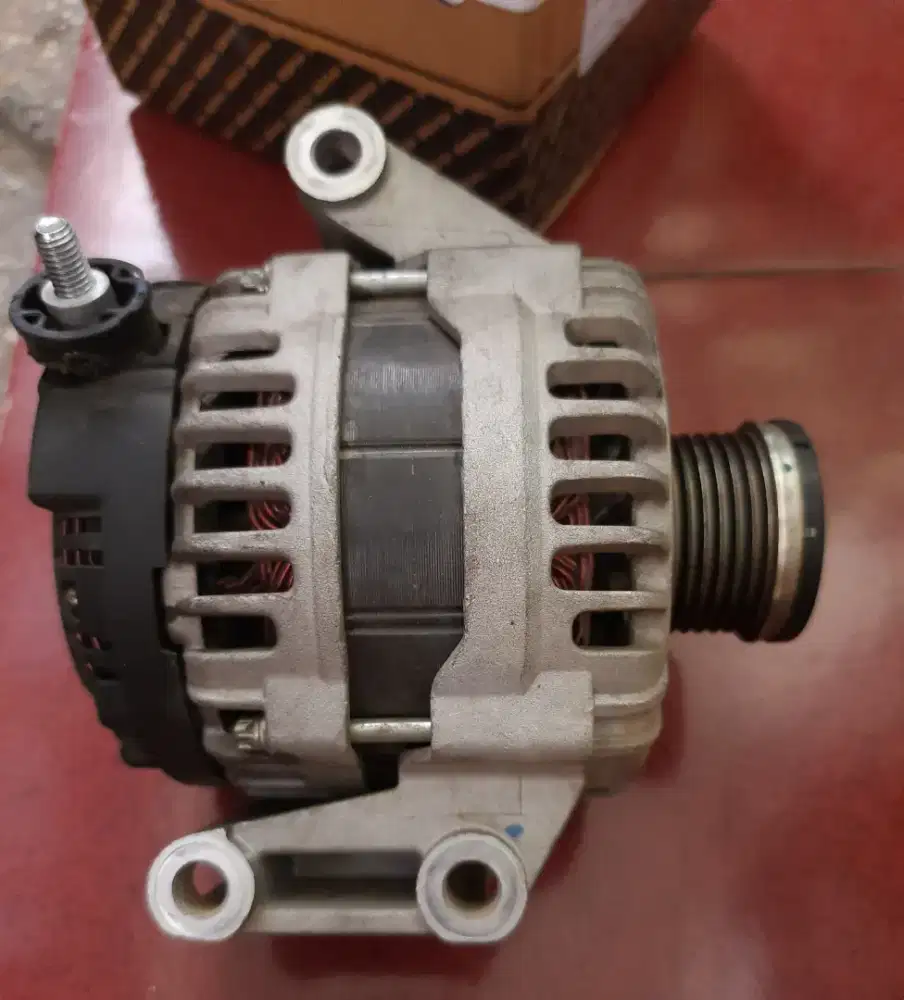 Jual dinamo jalan Wuling Almaz