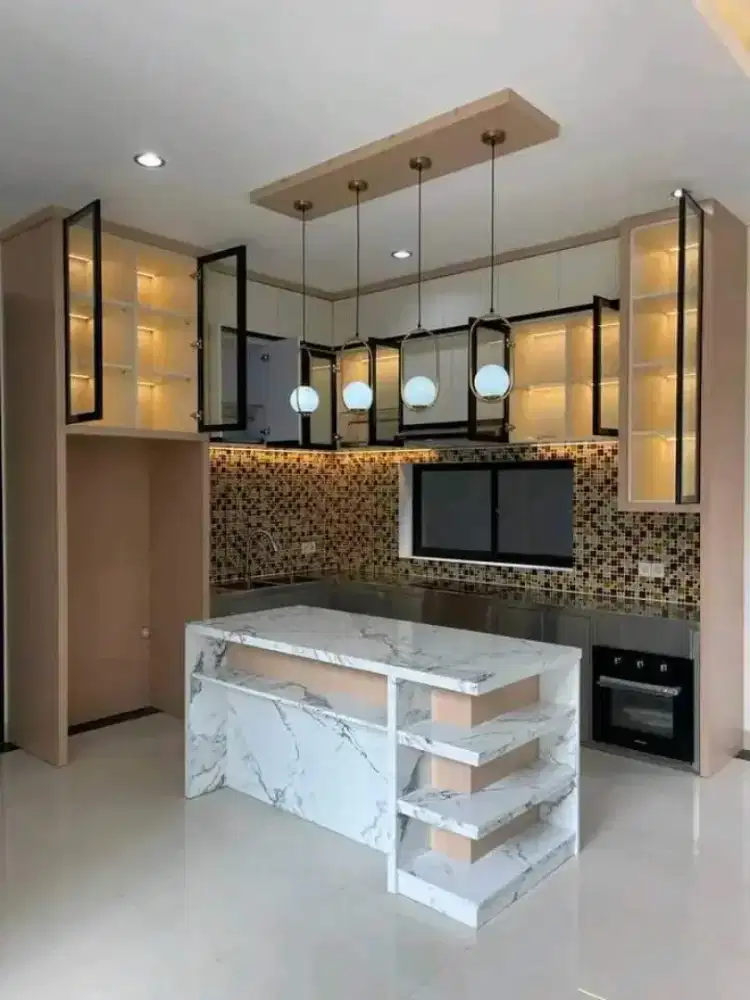 Kitchen set minimalis, lemari pakaian, lemari bawah tangga, wardrobe