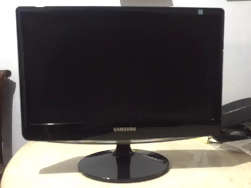 LED SAMSUNG B1930N 19 INCH FLAT