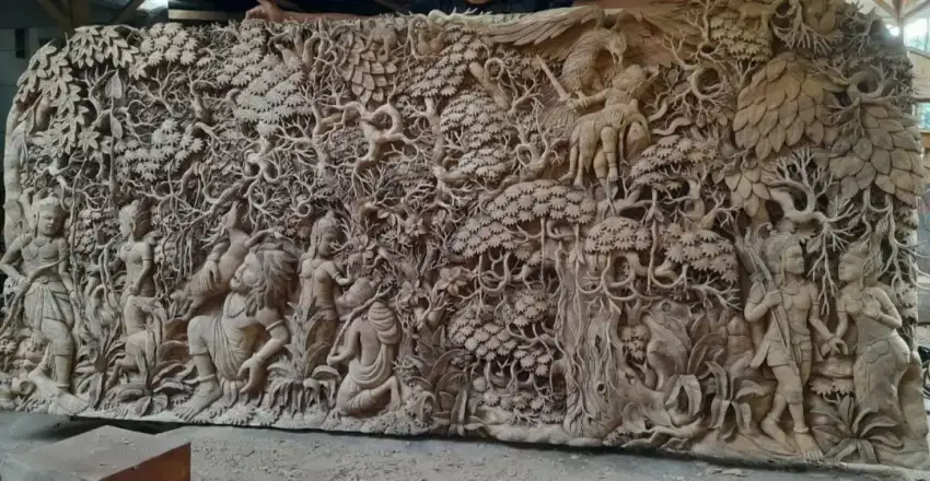 Ukiran Relief Ramayana