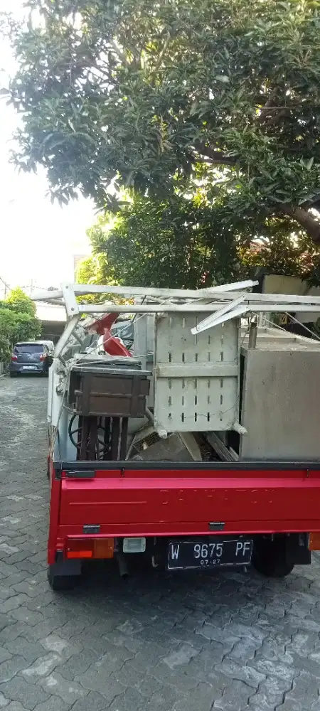 Rombeng sgala macam barang bekas rongsokan