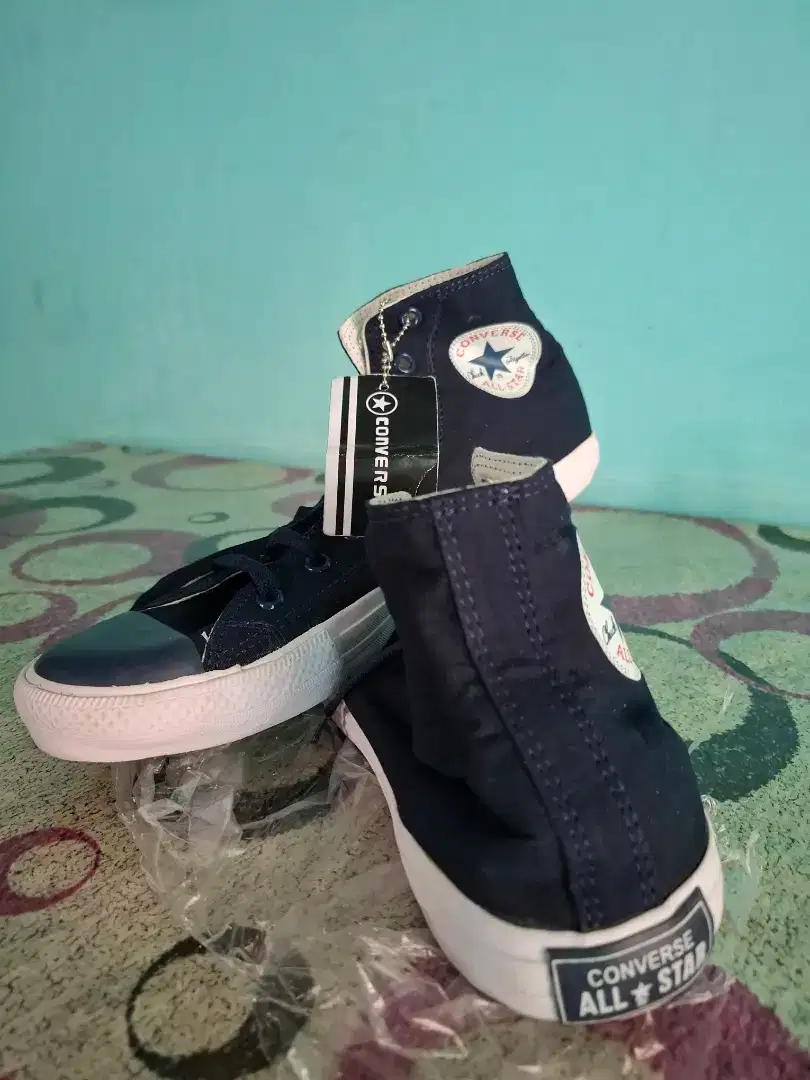 Sepatu Converse All Star no 43