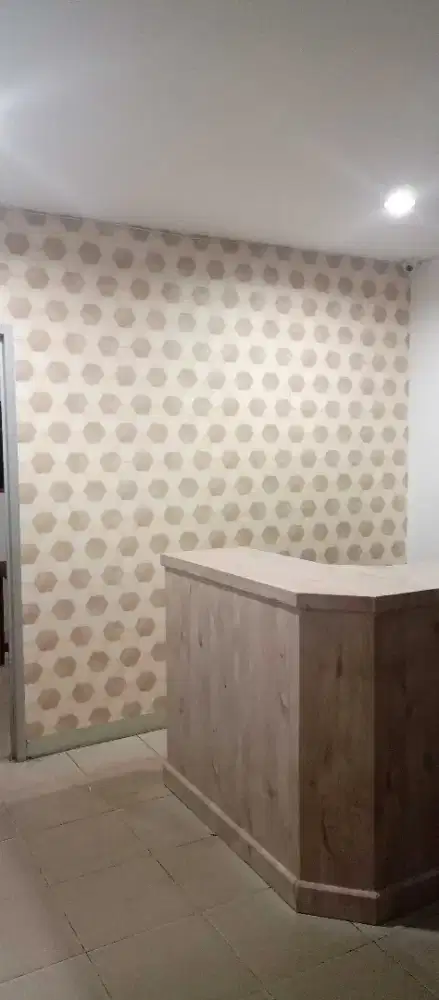 Tukang pasang wallpaper wallstiker dinding