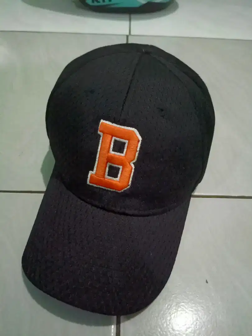 Topi Campion Logo B