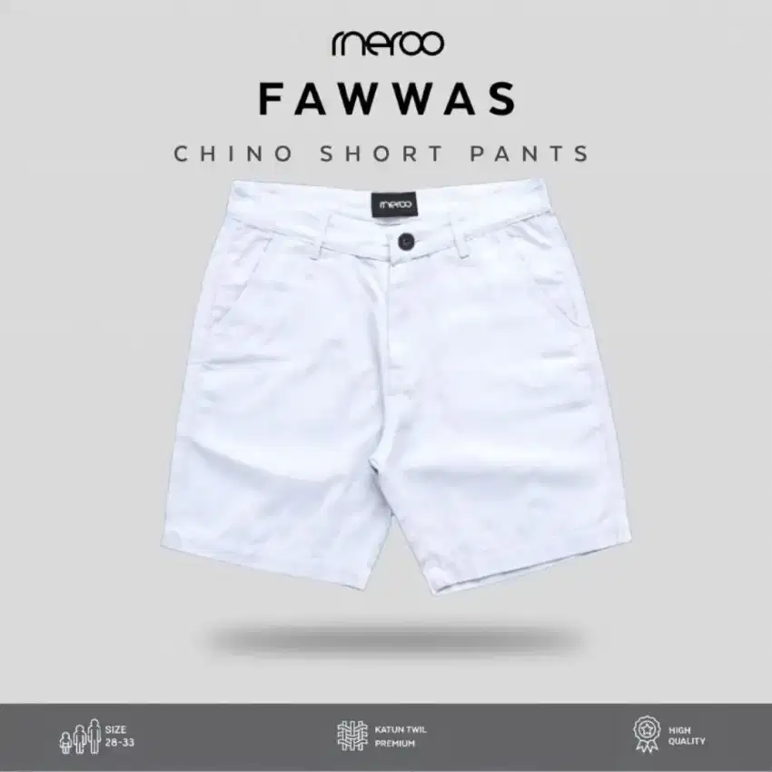 CELANA PENDEK CHINOS WHITE 34 (NEW)