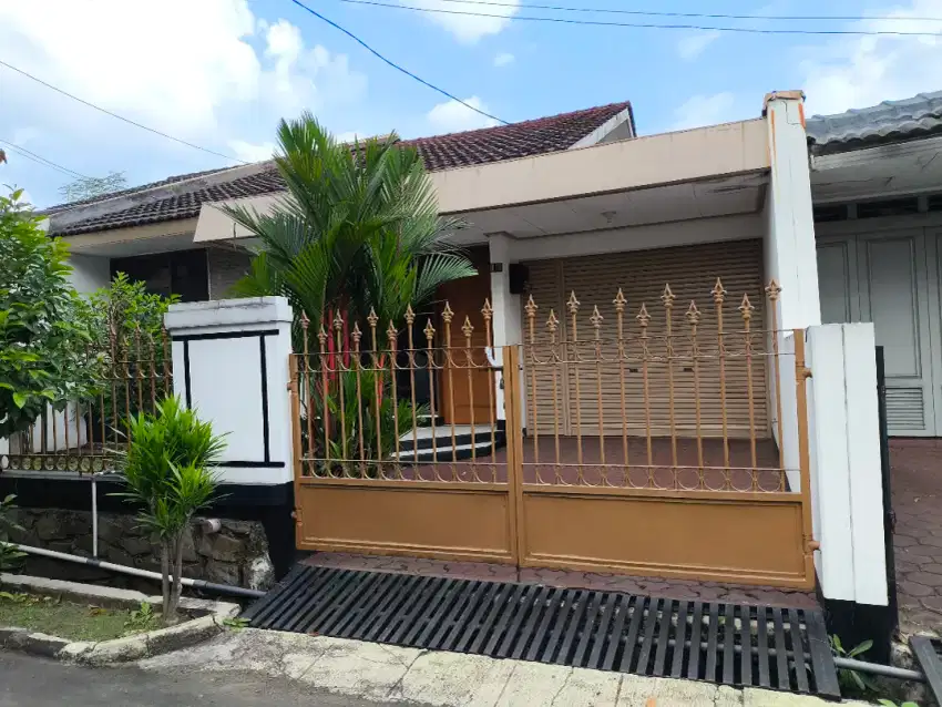 SEWA KONTRAKAN RUMAH NYAMAN HOLIS PERMATA INDAH TENGAH KOTA BANDUNG