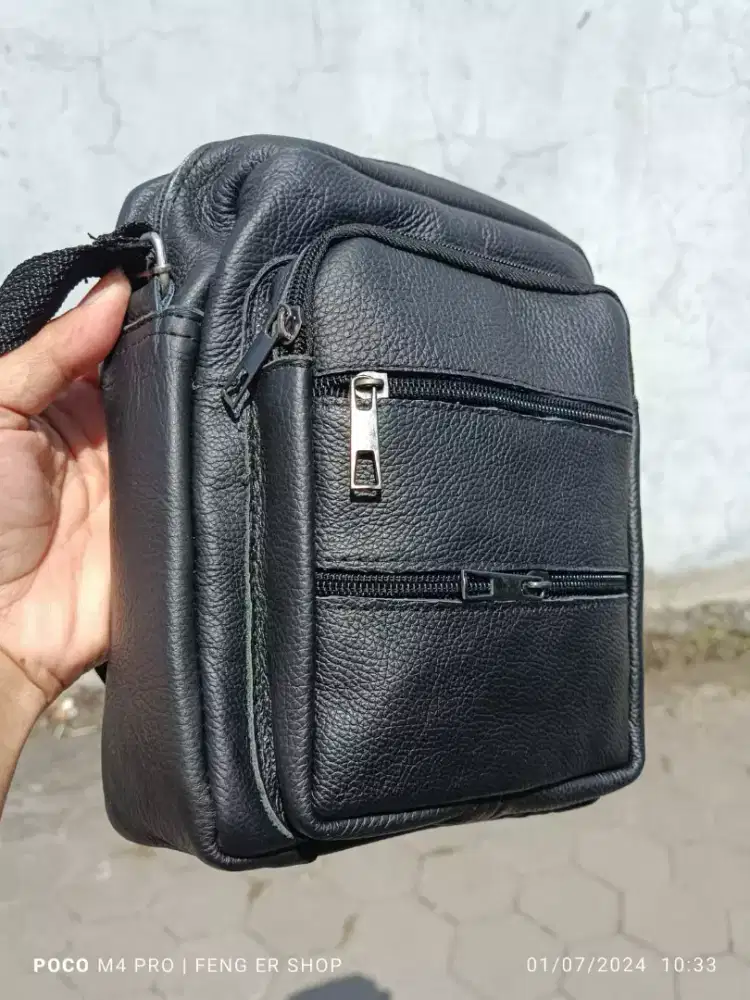 Tas Selempang Kulit Asli