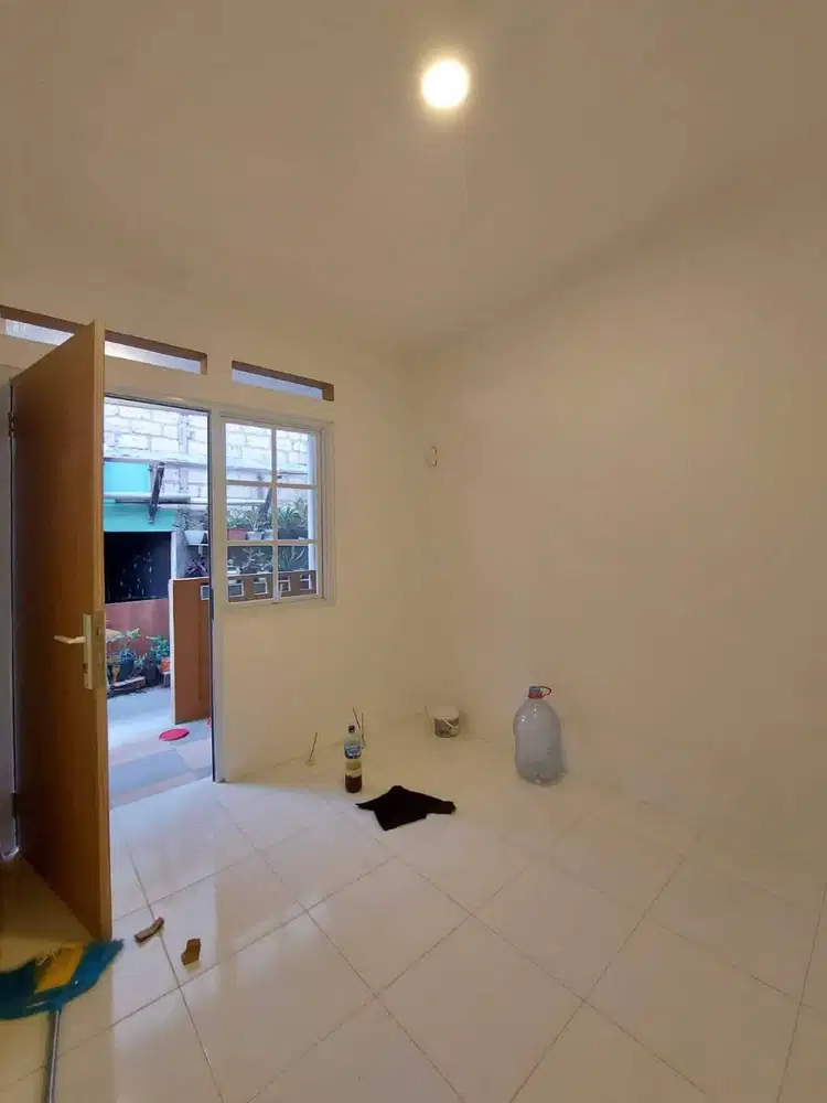 Kontrakan Rumah Lenteng Agung