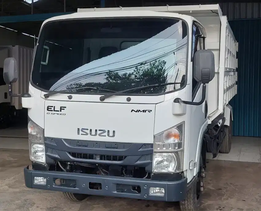 Elf NMR HD 6.5 2023 Dump Truk Super Istimewa