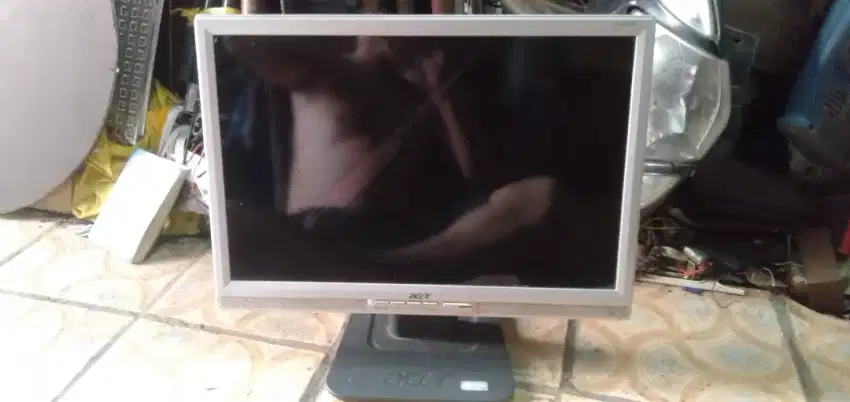 Monitor Acer kond normal syg kaca film kelupaan dikt yg phm sj murah2