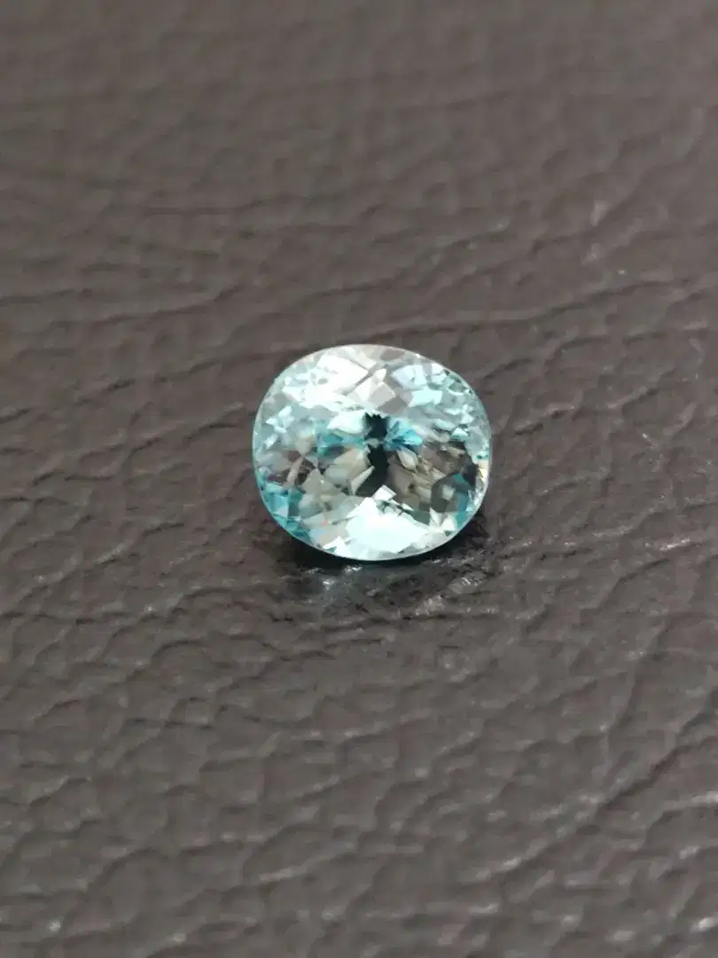 Natural blue zircon 3.84 ct