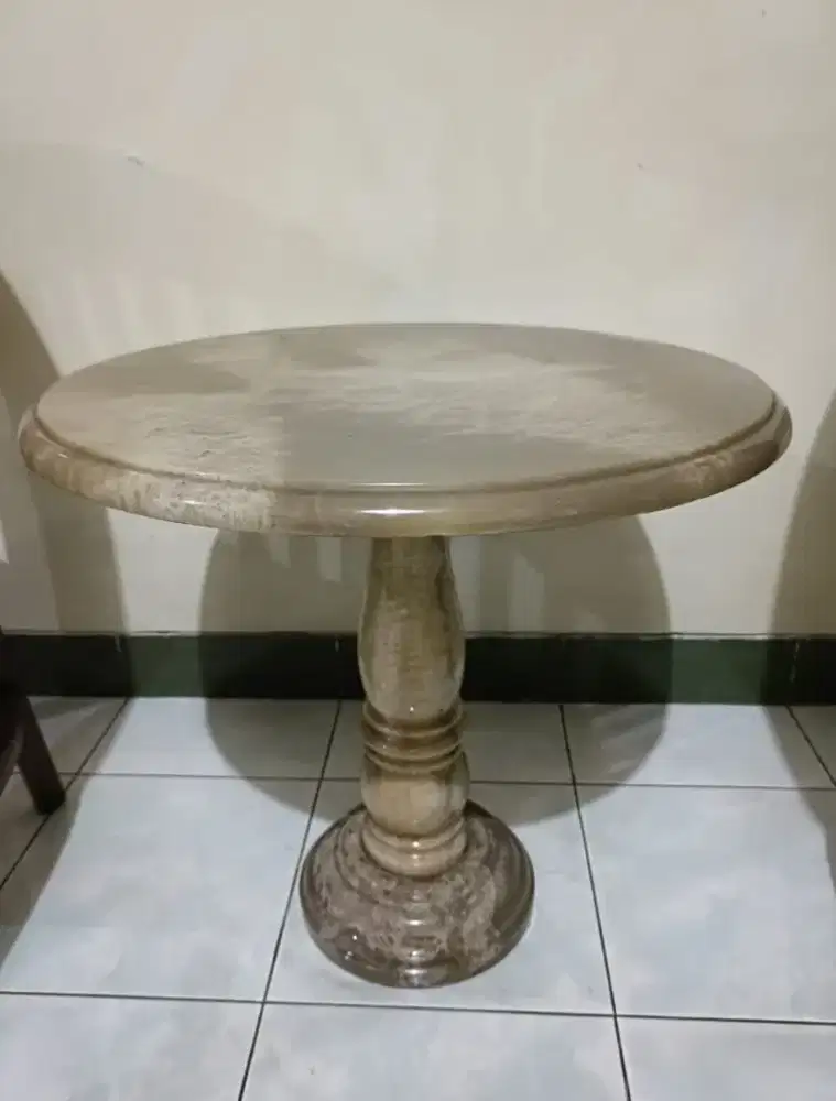 MEJA MARMER D:55CM T:51