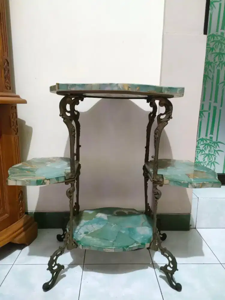 MEJA DEKORASI MARMER ONYX SAYAP